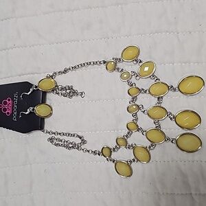 New Necklace+Earring Set